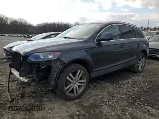 2008 Audi Q7 Premium z VIN WA1BY74L98D037609, wystawiony jako Copart lot #88950625 z przebiegiem 106 556 mil mil oraz Szkoda całkowita • Salvage title. Historia ofert i sprzedaży dostępna na DreamBid. Obrazek 1.