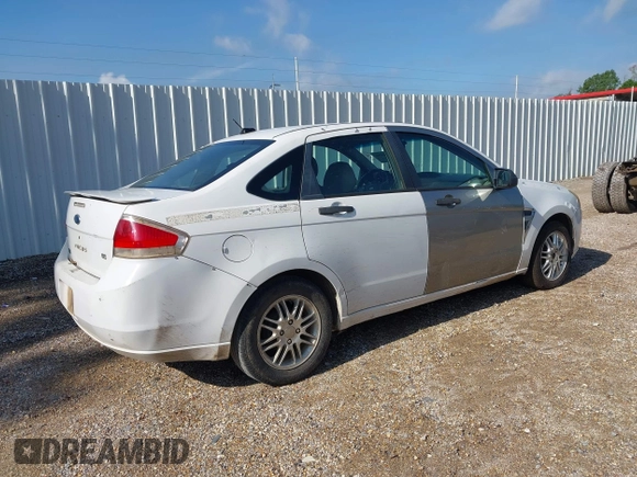 2008 Ford Focus SE with VIN 1FAHP35N08W296432, listed as a IAAI auction lot 42520880 with 195,266 mi miles and . Bid and sale history available at DreamBid. Image 4.