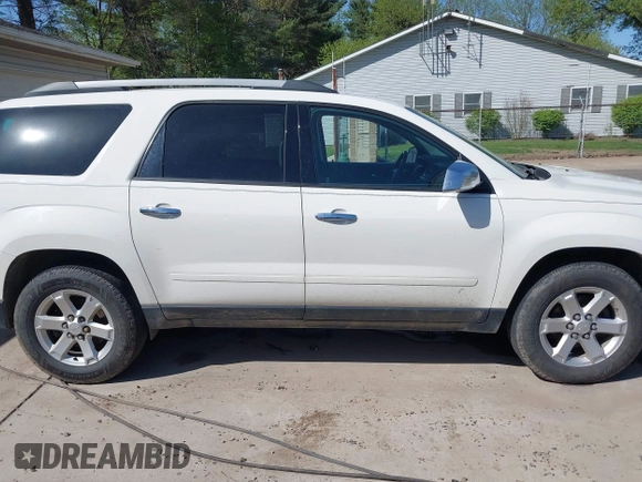 2014 GMC Acadia SLE with VIN 1GKKVPKD3EJ216725, listed as a IAAI auction lot 42138452 with 184,998 mi miles and . Bid and sale history available at carsss.com. Image 13.