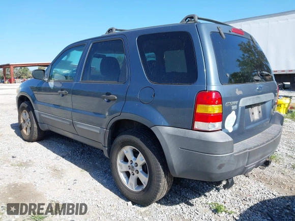 2006 Ford Escape XLT with VIN 1FMYU031X6KB00529, listed as a IAAI auction lot 42142206 with 125,462 mi miles and . Bid and sale history available at DreamBid. Image 3.