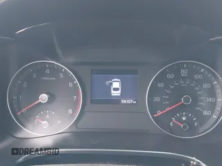 2020 Kia Forte LXS z VIN 3KPF24AD6LE257852, wystawiony jako IAAI lot #42361136 z przebiegiem 59 107 mil mil oraz . Historia ofert i sprzedaży dostępna na DreamBid. Obrazek 7.