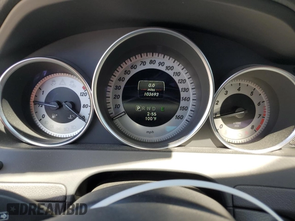 2014 Mercedes-Benz C 250 Sport с VIN WDDGF4HB9EG248990, выставлен на аукционе Copart как лот 63036105 с пробегом 103 693 миль миль и Списание • Salvage title. История ставок и продаж доступна на DreamBid. Изображение 9.