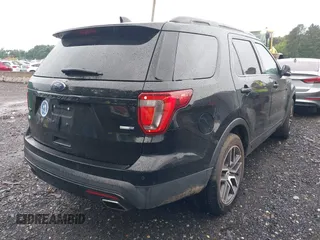 2016 Ford Explorer Sport z VIN 1FM5K8GT5GGD08812, wystawiony jako IAAI lot #42605247 z przebiegiem 89 606 mil mil oraz . Historia ofert i sprzedaży dostępna na DreamBid. Obrazek 4.