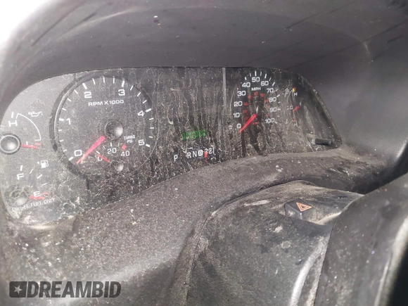 2006 Ford F-250 XL z VIN 1FTSW21P96ED33324, wystawiony jako IAAI lot #41943179 z przebiegiem Nie podano mil oraz . Historia ofert i sprzedaży dostępna na DreamBid. Obrazek 15.