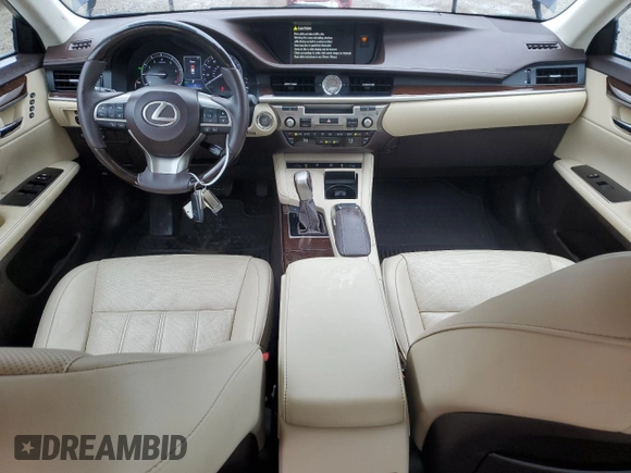 2017 Lexus ES 350 with VIN 58ABK1GG1HU047834, listed as a Copart auction lot 61964595 with 101,836 mi miles and Salvage title. Bid and sale history available at DreamBid. Image 8.