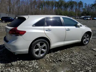 2015 Toyota Venza XLE with VIN 4T3ZK3BB7FU073534, listed as a Copart auction lot 50579715 with 215,445 mi miles and Salvage title. Bid and sale history available at DreamBid. Image 3.
