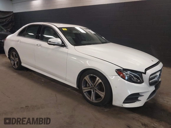 2019 Mercedes-Benz E 300 z VIN WDDZF4KB0KA595852, wystawiony jako IAAI lot #42060124 z przebiegiem 106 084 mil mil oraz . Historia ofert i sprzedaży dostępna na DreamBid. Obrazek 1.