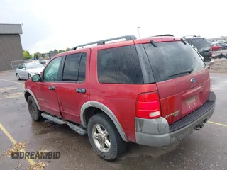 2002 Ford Explorer XLS z VIN 1FMZU72K92ZC87108, wystawiony jako IAAI lot #42467317 z przebiegiem 267 301 mil mil oraz . Historia ofert i sprzedaży dostępna na DreamBid. Obrazek 3.