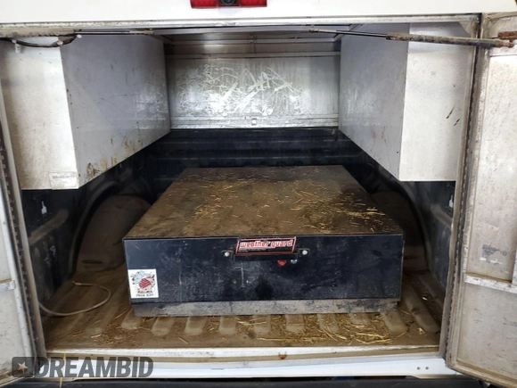 2018 Ford F-150 XL with VIN 1FTEW1EG1JFB41626, listed as a IAAI auction lot 42679343 with 157,482 mi miles and . Bid and sale history available at DreamBid. Image 28.