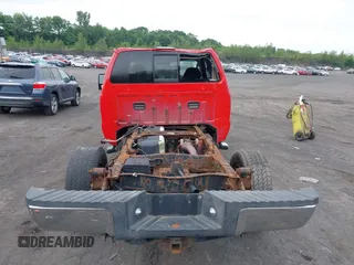 2008 Ford F-250 XL с VIN 1FTSX21548EB81676, выставлен на аукционе IAAI как лот 42440558 с пробегом 100 712 миль миль и . История ставок и продаж доступна на DreamBid. Изображение 16.