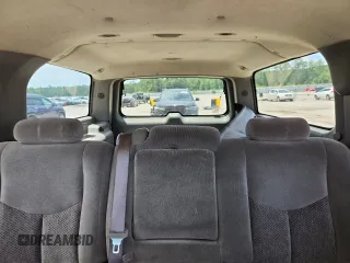 2004 Chevrolet Suburban LS с VIN 3GNEC16Z74G325942, выставлен на аукционе Copart как лот 60229585 с пробегом Не указан миль и Списание • Salvage title. История ставок и продаж доступна на DreamBid. Изображение 10.