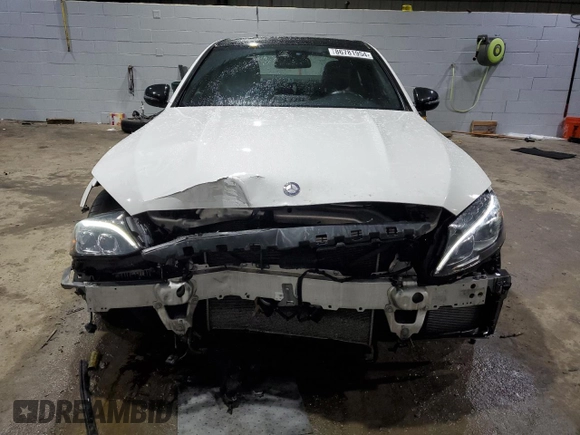 2016 Mercedes-Benz C 63 S AMG z VIN 55SWF8HB7GU098273, wystawiony jako Copart lot #86781954 z przebiegiem 107 642 mil mil oraz Szkoda całkowita • Salvage title. Historia ofert i sprzedaży dostępna na DreamBid. Obrazek 5.