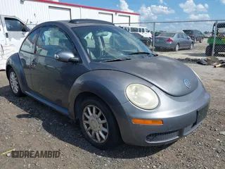2006 Volkswagen Beetle с VIN 3VWRW31C66M416802, выставлен на аукционе IAAI как лот 42766617 с пробегом 185 839 миль миль и . История ставок и продаж доступна на DreamBid. Изображение 1.