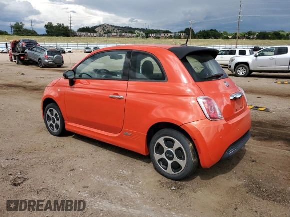 2015 FIAT 500e with VIN 3C3CFFGE4FT555467, listed as a Copart auction lot 66020695 with 21,052 mi miles and Clean title. Bid and sale history available at DreamBid. Image 2.