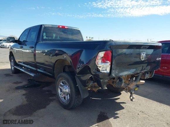 2018 Ram 2500 Tradesman with VIN 3C6UR5HJ9JG239875, listed as a IAAI auction lot 41513451 with 82,075 mi miles. Bid and sale history available at carsss.com. Image 6.