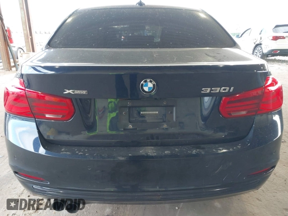 2017 BMW 3 Series 330i xDrive with VIN WBA8D9G51HNU60678, listed as a IAAI auction lot 41262500 with 87,900 mi miles. Bid and sale history available at carsss.com. Image 16.