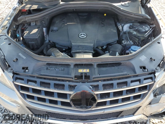 2014 Mercedes-Benz M 350 with VIN 4JGDA2EB4EA406865, listed as a Copart auction lot 61630045 with 142,616 mi miles and Salvage title. Bid and sale history available at DreamBid. Image 12.