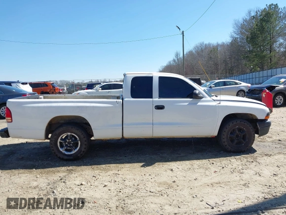 2000 Dodge Dakota Sport with VIN 1B7GL22N8YS563128, listed as a IAAI auction lot 41707337 with 1 mi miles. Bid and sale history available at carsss.com. Image 11.