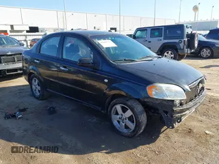 2008 Chevrolet Aveo LT z VIN KL1TG56678B178089, wystawiony jako IAAI lot #41667771 z przebiegiem 183 539 mil mil oraz . Historia ofert i sprzedaży dostępna na DreamBid. Obrazek 1.