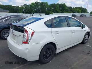 2013 Toyota Prius One z VIN JTDKN3DU6D5680794, wystawiony jako IAAI lot #42457587 z przebiegiem 197 612 mil mil oraz . Historia ofert i sprzedaży dostępna na DreamBid. Obrazek 4.