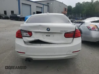 2012 BMW 3 Series 328i с VIN WBA3C1C51CF433150, выставлен на аукционе Copart как лот 52412865 с пробегом Не указан миль и Списание • Salvage title. История ставок и продаж доступна на DreamBid. Изображение 6.