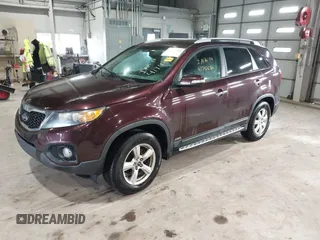 2012 Kia Sorento LX with VIN 5XYKTCA66CG264679, listed as a IAAI auction lot 41742682 with 161,781 mi miles. Bid and sale history available at carsss.com. Image 2.