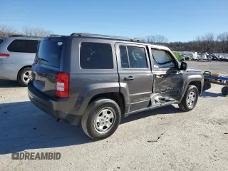 2014 Jeep Patriot Sport with VIN 1C4NJRBB8ED924658, listed as a Copart auction lot 42917435 with 151,953 mi miles and Salvage Title. Bid and sale history available at carsss.com. Image 3.