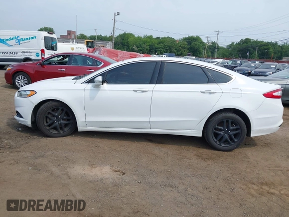 2016 Ford Fusion SE with VIN 3FA6P0HD0GR201247, listed as a IAAI auction lot 42495877 with 126,572 mi miles and . Bid and sale history available at DreamBid. Image 14.