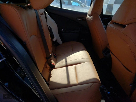 2021 Lexus UX 200 with VIN JTHP3JBH3M2036563, listed as a Copart auction lot 89325065 with 65,253 mi miles and Salvage title. Bid and sale history available at DreamBid. Image 10.