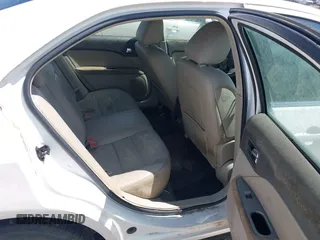 2010 Ford Fusion Hybrid with VIN 3FADP0L3XAR365084, listed as a IAAI auction lot 42521145 with 178,200 mi miles and . Bid and sale history available at DreamBid. Image 8.