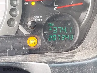 2003 Honda Pilot EX with VIN 2HKYF18543H556374, listed as a IAAI auction lot 41748467 with 207,343 mi miles. Bid and sale history available at carsss.com. Image 16.