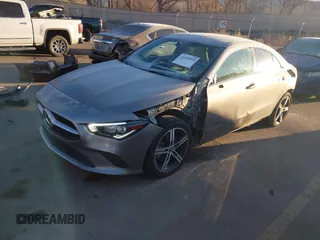2020 Mercedes-Benz CLA 250 z VIN WDD5J4HB1LN036082, wystawiony jako IAAI lot #41528585 z przebiegiem 44 600 mil mil oraz . Historia ofert i sprzedaży dostępna na DreamBid. Obrazek 20.