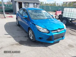 2014 Ford Focus SE with VIN 1FADP3F29EL160431, listed as a IAAI auction lot 42037212 with 112,607 mi miles. Bid and sale history available at carsss.com. Image 1.