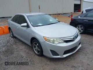 2012 Toyota Camry L with VIN 4T1BF1FK1CU009191, listed as a IAAI auction lot 41982699 with 207,843 mi miles. Bid and sale history available at carsss.com. Image 1.