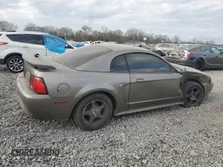 2002 Ford Mustang Standard with VIN 1FAFP40492F156768, listed as a Copart auction lot 43020335 with 207,524 mi miles and Salvage Title. Bid and sale history available at carsss.com. Image 3.
