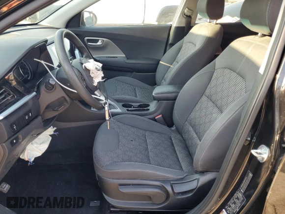 2021 Kia Niro LX with VIN KNDCB3LC5M5471746, listed as a Copart auction lot 43034005 with 43,884 mi miles and Salvage Title. Bid and sale history available at carsss.com. Image 7.