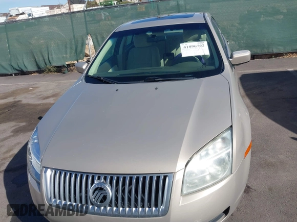 2006 Mercury Milan with VIN 3MEFM07196R631124, listed as a IAAI auction lot 41896762 with 132,581 mi miles and . Bid and sale history available at DreamBid. Image 6.