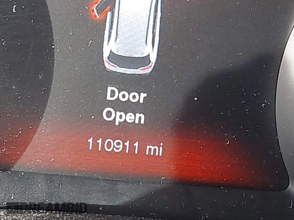 2015 Jeep Cherokee Limited with VIN 1C4PJLDS8FW516802, listed as a IAAI auction lot 41486920 with 110,911 mi miles and . Bid and sale history available at DreamBid. Image 15.