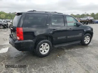 2014 GMC Yukon SLT z VIN 1GKS1CE06ER123325, wystawiony jako Copart lot #50320645 z przebiegiem 334 242 mil mil oraz Szkody całkowita. Historia ofert i sprzedaży dostępna na DreamBid. Obrazek 3.