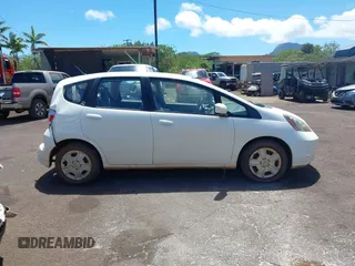 2013 Honda Fit with VIN JHMGE8H39DC051724, listed as a IAAI auction lot 41881732 with 158,048 mi miles. Bid and sale history available at carsss.com. Image 13.