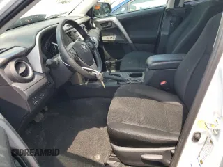 2018 Toyota RAV4 LE with VIN 2T3BFREV2JW780824, listed as a Copart auction lot 60258635 with 59,030 mi miles and Salvage title. Bid and sale history available at DreamBid. Image 7.