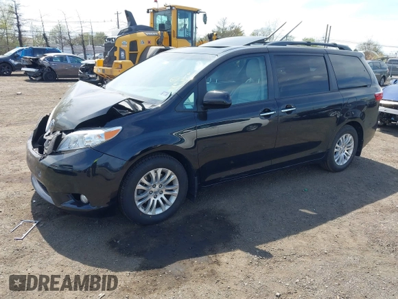 2017 Toyota Sienna XLE Auto Access Seat with VIN 5TDYZ3DC6HS899826, listed as a IAAI auction lot 42093541 with 95,931 mi miles and . Bid and sale history available at DreamBid. Image 16.
