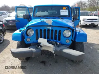 2015 Jeep Wrangler Unlimited Altitude с VIN 1C4HJWEG3FL584314, выставлен на аукционе IAAI как лот 41802581 с пробегом 145 143 миль миль и . История ставок и продаж доступна на DreamBid. Изображение 10.