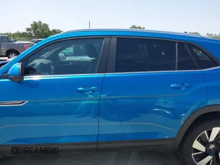 2024 Volkswagen Atlas SE with VIN 1V2HE2CA6RC218474, listed as a IAAI auction lot 42292257 with 19,654 mi miles and . Bid and sale history available at DreamBid. Image 14.