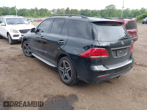 2017 Mercedes-Benz GLE 43 AMG с VIN 4JGDA6EB6HA959190, выставлен на аукционе IAAI как лот 42463806 с пробегом 106 420 миль миль и . История ставок и продаж доступна на DreamBid. Изображение 3.