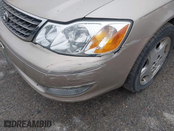2004 Toyota Avalon XL with VIN 4T1BF28B84U351869, listed as a IAAI auction lot 42167723 with 114,180 mi miles and . Bid and sale history available at carsss.com. Image 6.