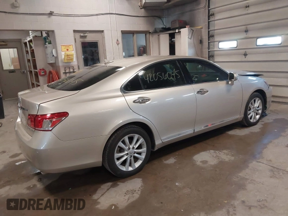 2010 Lexus ES with VIN JTHBK1EG7A2387679, listed as a IAAI auction lot 42056045 with 161,539 mi miles. Bid and sale history available at carsss.com. Image 4.