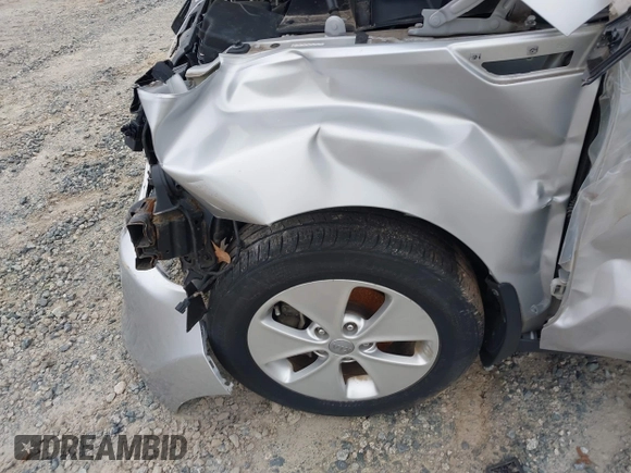 2016 Kia Soul with VIN KNDJN2A23G7865872, listed as a IAAI auction lot 41119669 with 1 mi miles. Bid and sale history available at carsss.com. Image 16.
