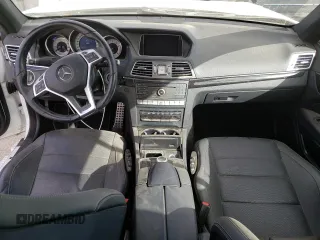 2017 Mercedes-Benz E-Class E 400 with VIN WDDKJ6FB0HF359199, listed as a Copart auction lot 41919063 with 30,847 mi miles. Bid and sale history available at carsss.com. Image 8.