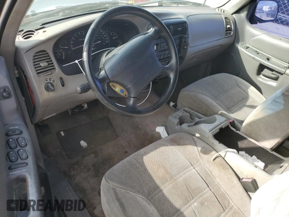 1998 Ford Explorer с VIN 1FMZU32X2WUC96336, выставлен на аукционе Copart как лот 84526484 с пробегом 191 183 миль миль и Списание • Salvage title. История ставок и продаж доступна на DreamBid. Изображение 8.